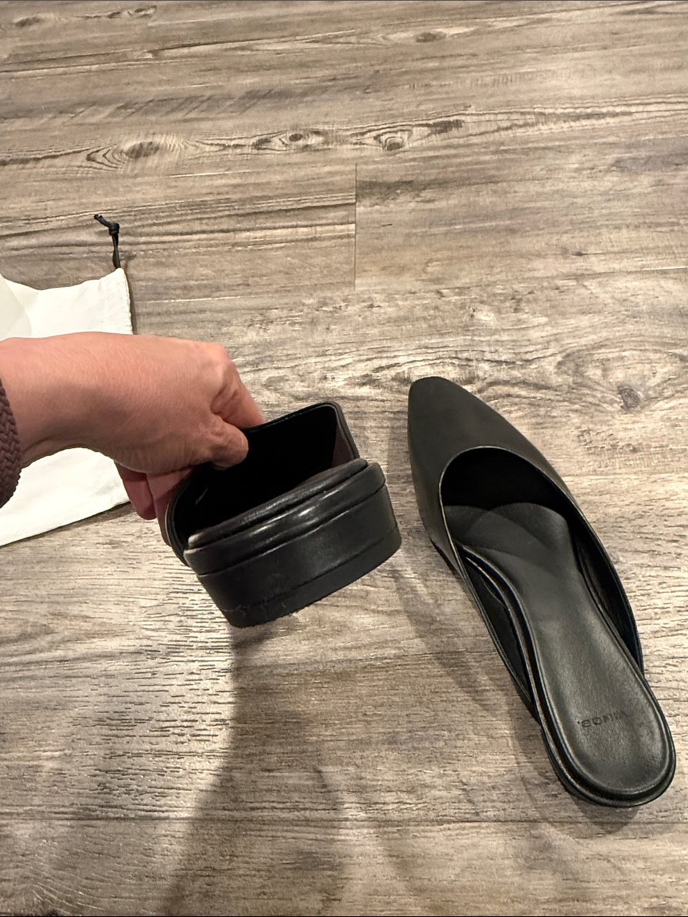 Vince Ana Mules Leather Slip On Shoes Size 38.5 US Women’s 8 - Picture 13 of 15